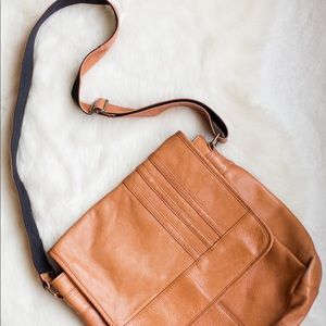 Leather “Bring Along” Side Satchel 👜